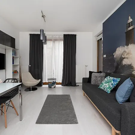 Nadmorski Dwor Lighthouse Apartment