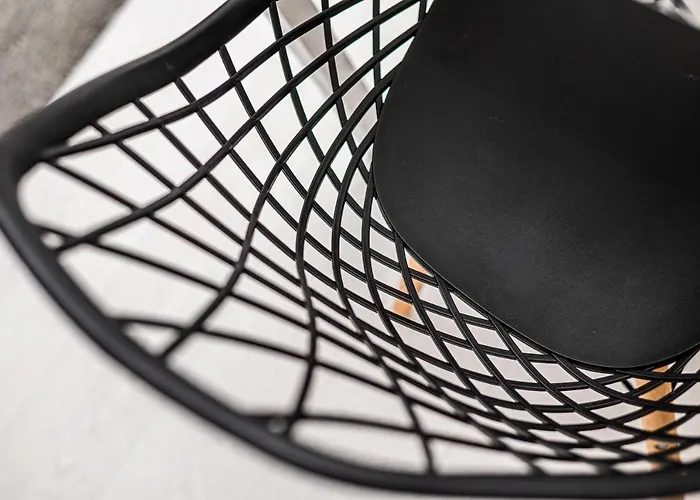 Nadmorski Dwór Lighthouse *