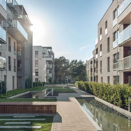 Nadmorski Dwor Lighthouse 아파트 *